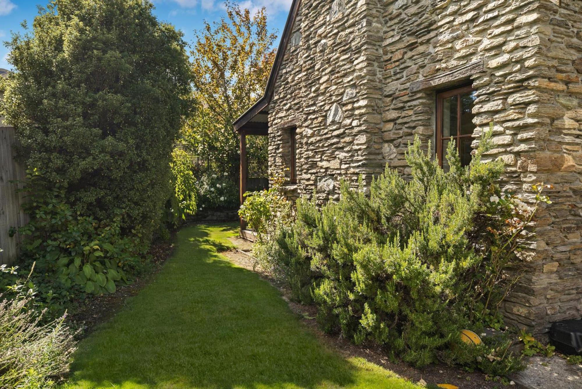 Maytime Cottage - Arrowtown Holiday Home Exterior photo